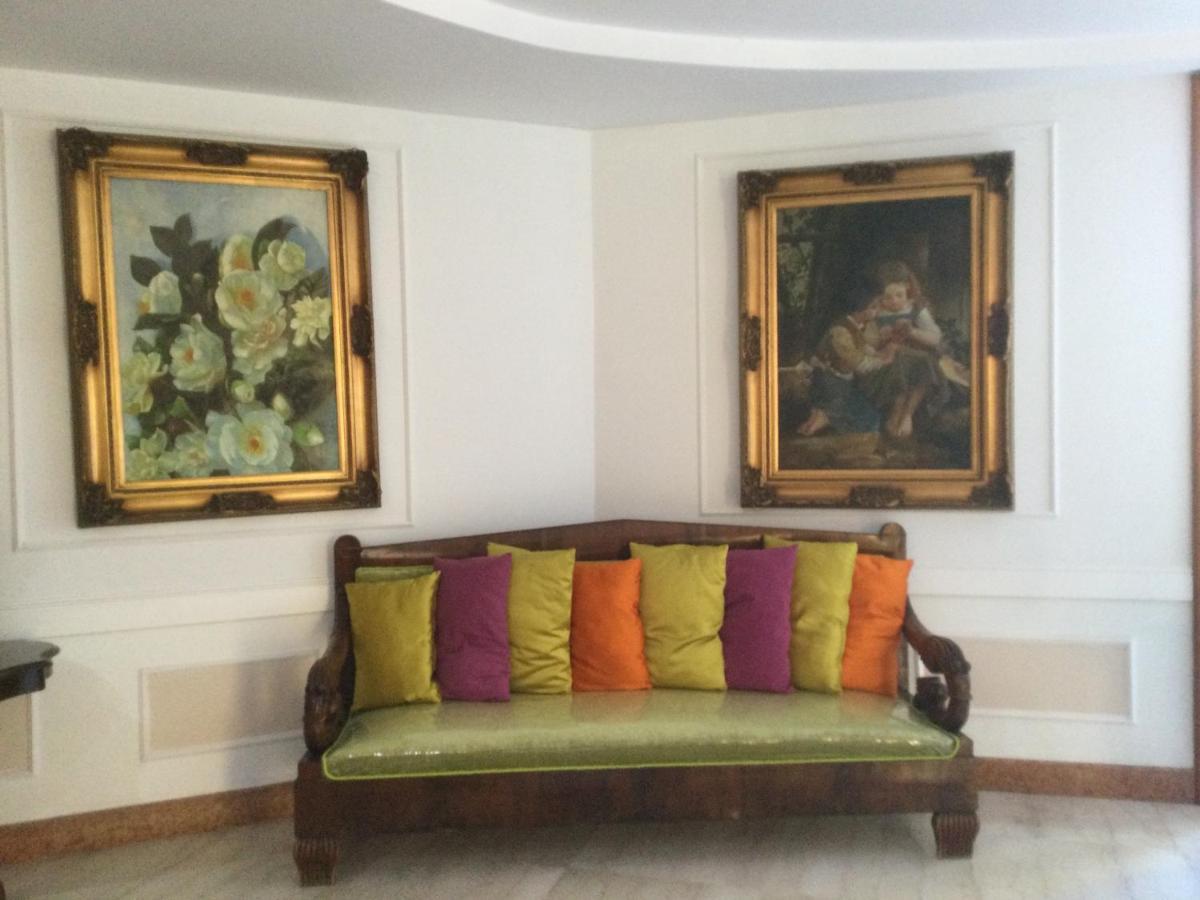 Hotel Paradiso Castellammare di Stabia Exterior photo