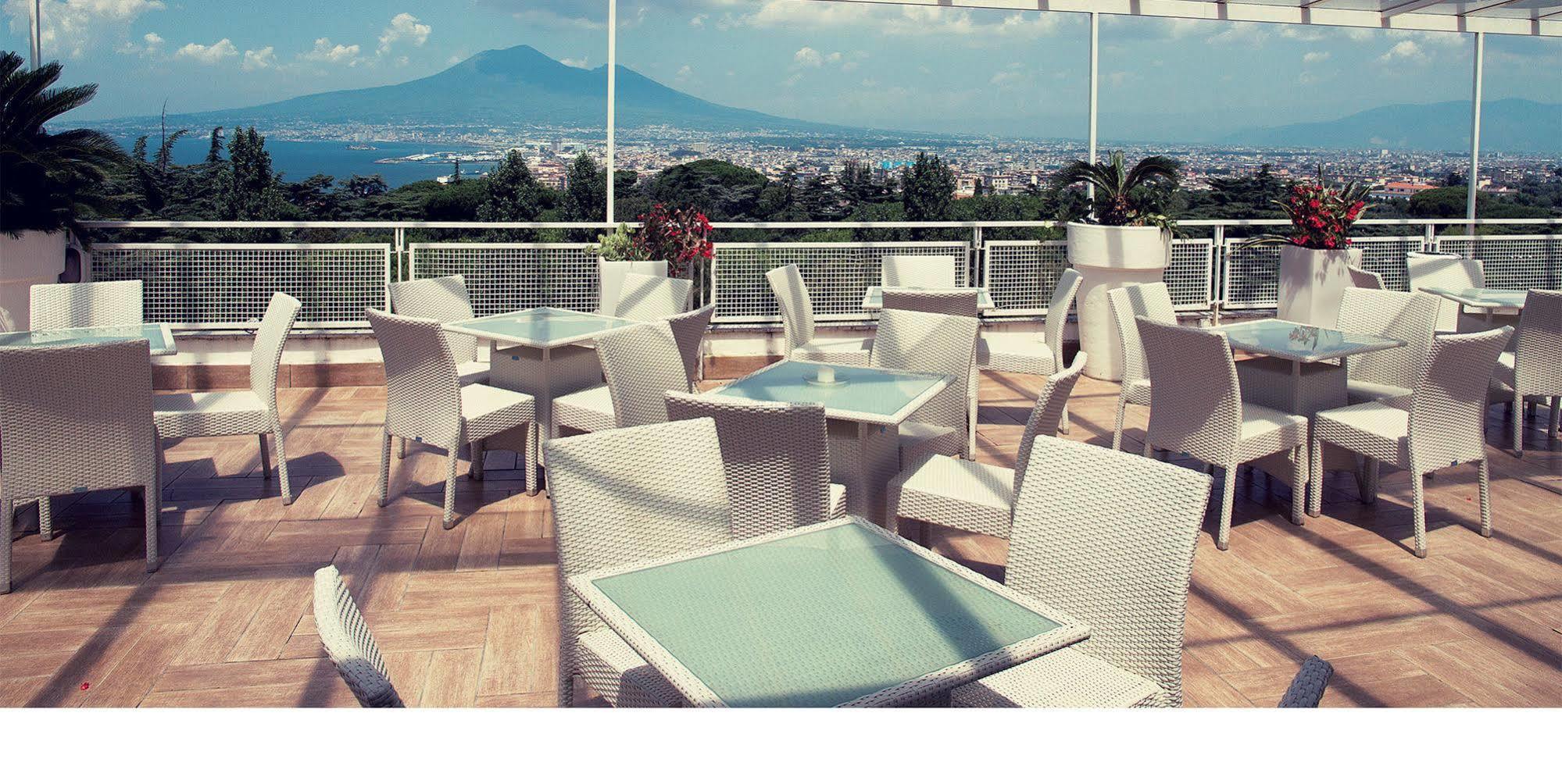 Hotel Paradiso Castellammare di Stabia Exterior photo